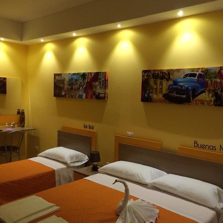 Santacroce B&B Barletta Buitenkant foto