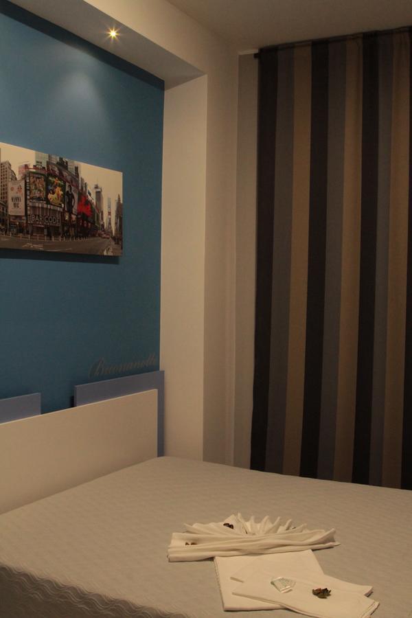 Santacroce B&B Barletta Buitenkant foto